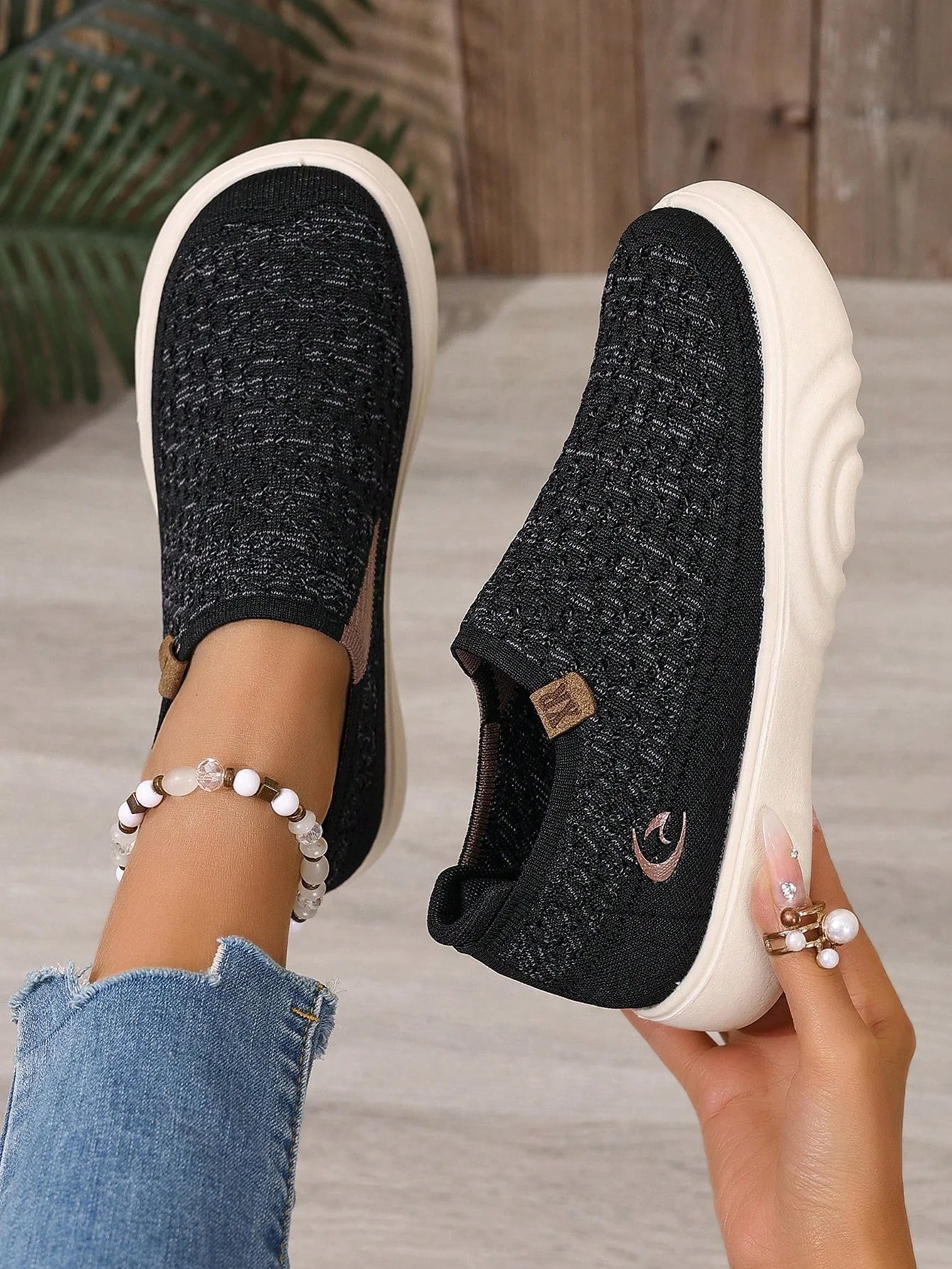 Women's Slip-On Walking Shoes – Comfortable Non-Slip Casual Loafers
