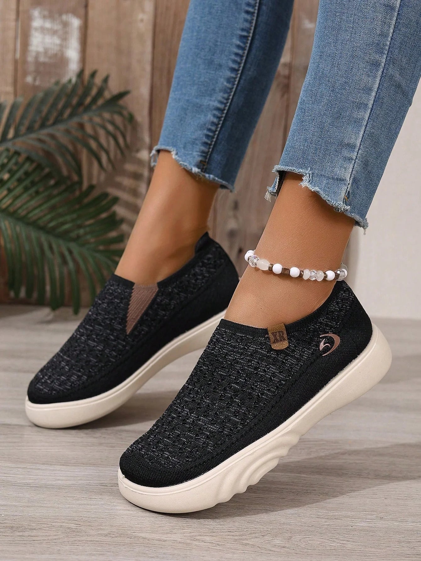 Women's Slip-On Walking Shoes – Comfortable Non-Slip Casual Loafers