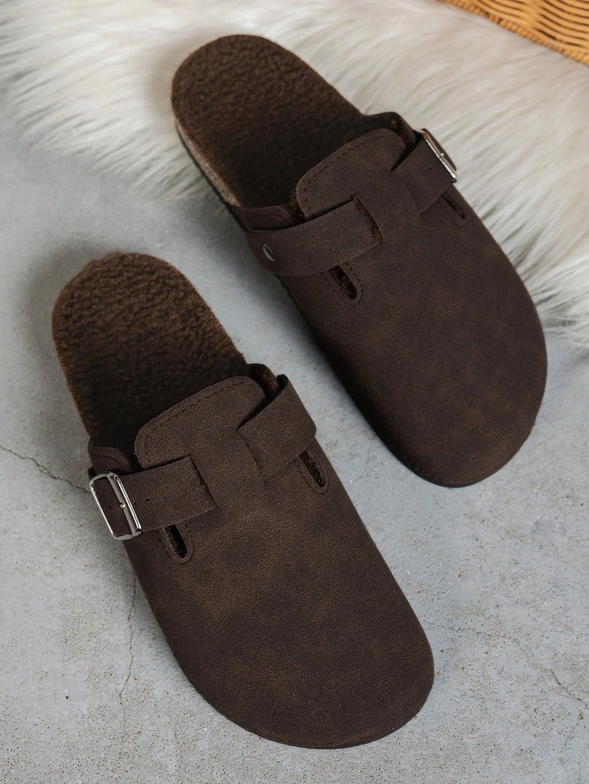 Women's Suede Mule Slippers – Cozy Slip-On Clogs with Optional Fleece Lining