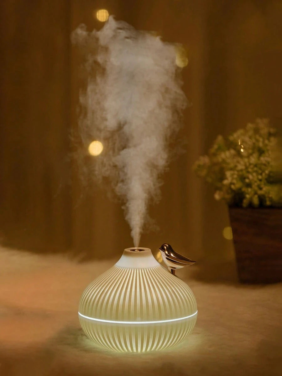 1pc Portable Air Humidifier, 300ml USB Desktop Diffuser Humidifier with LED Night Light