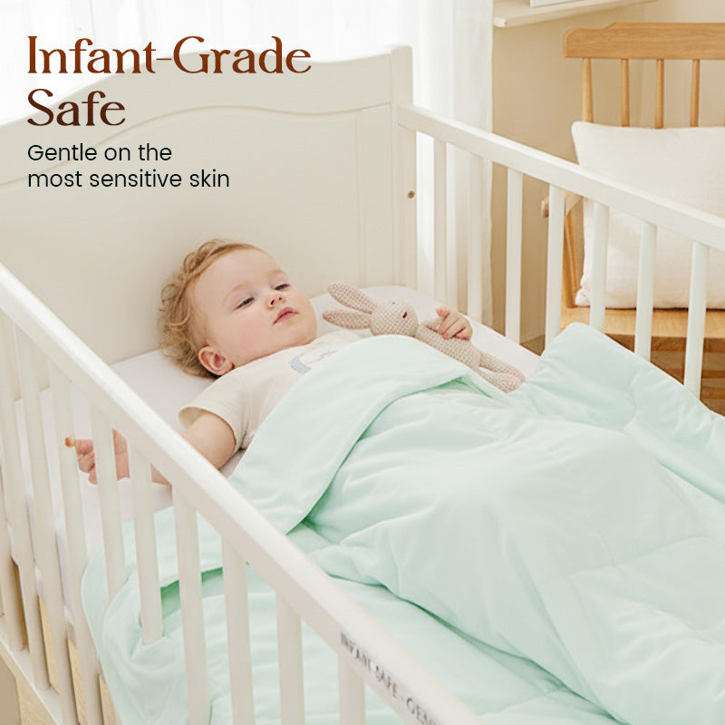 Ultra-Soft Cooling Comforter